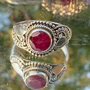 BOUTIQUE NATURAL FACETED RUBY 925 SILVER RING, 8.5